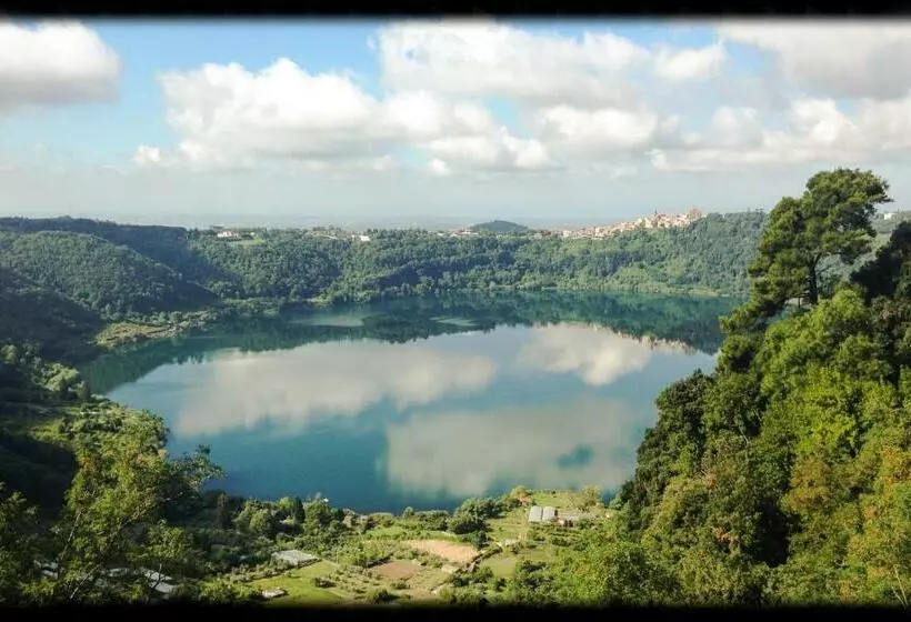 ペンション Vistalago Guesthouse