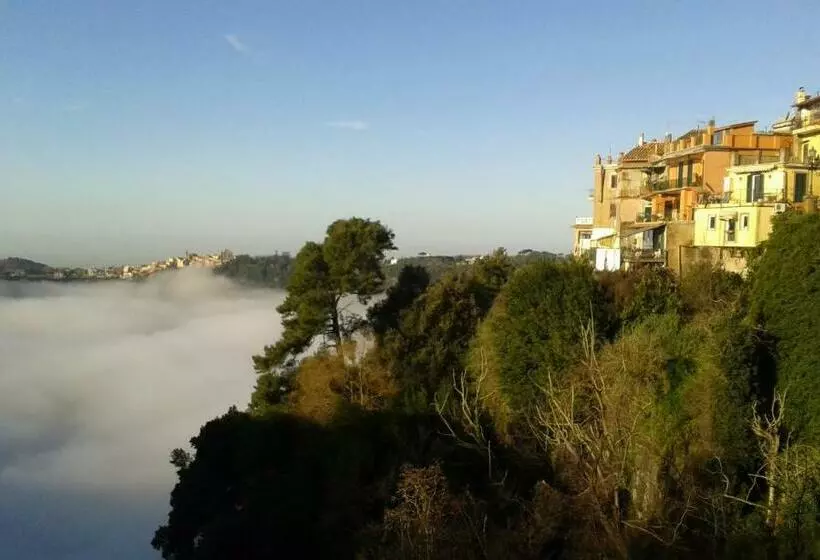 ペンション Vistalago Guesthouse