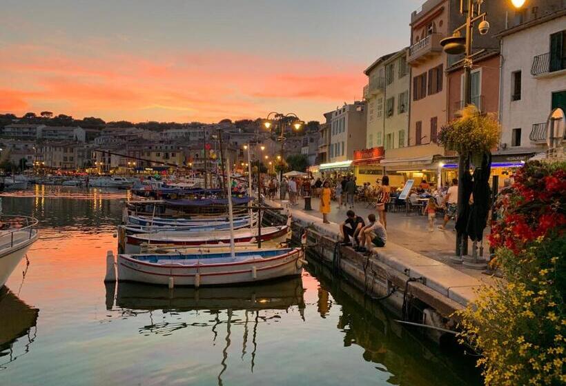 Studios Nuitée En Provence