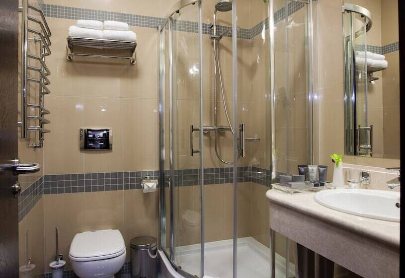 هتل Alfavito Kyiv