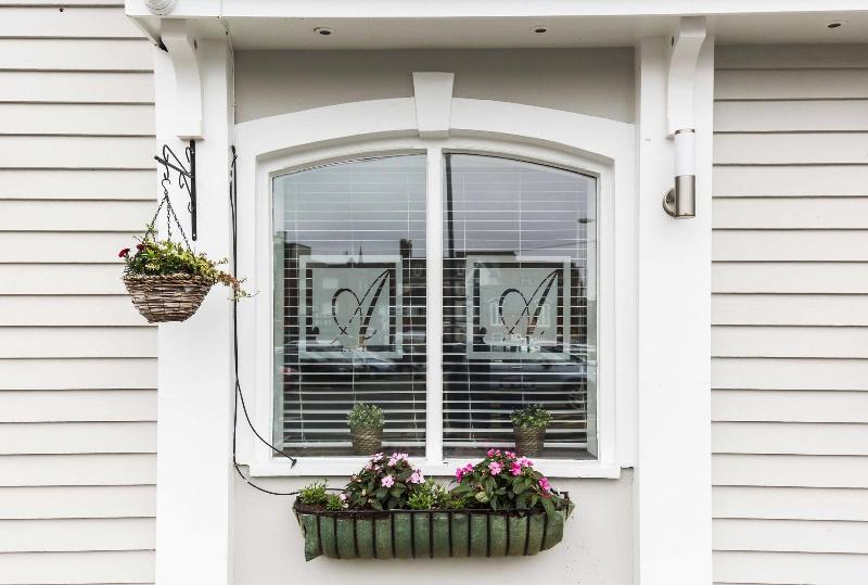 فندق Ashbys Accommodation & Spa Hire