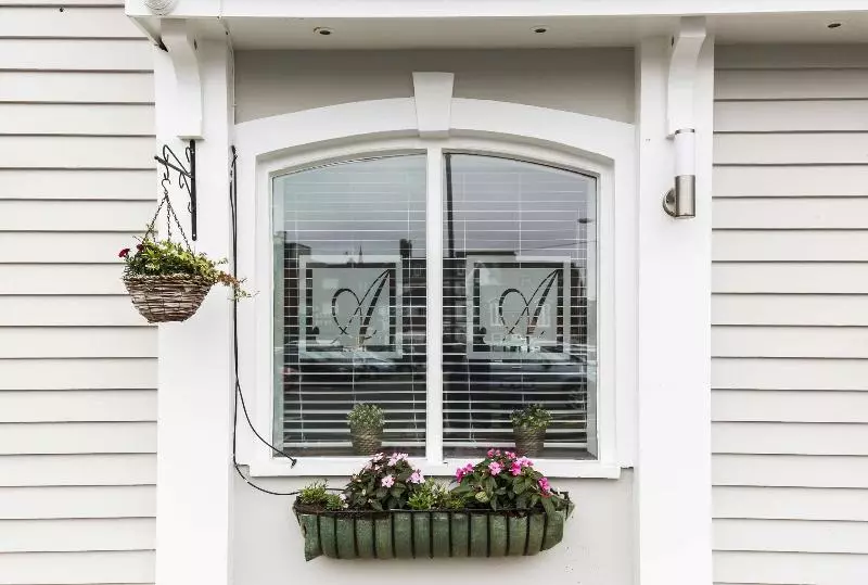 هتل Ashbys Accommodation & Spa Hire