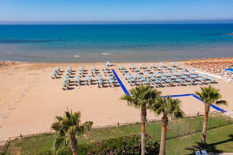 Отель Baia D Oro