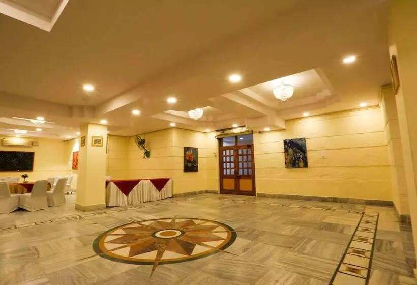 酒店 Classic Residency