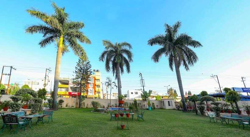 هتل Classic Residency