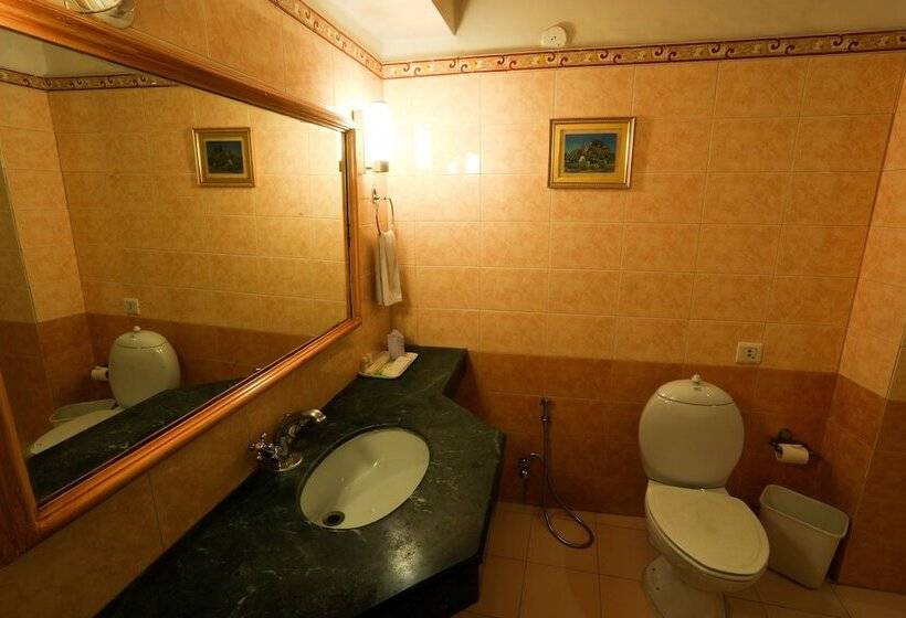 هتل Classic Residency