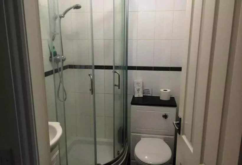 ホテル The Douglas