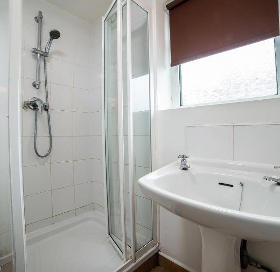 فندق The Douglas