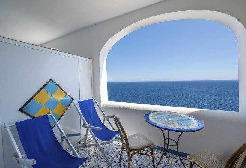 בית מלון כפרי Costa Diva