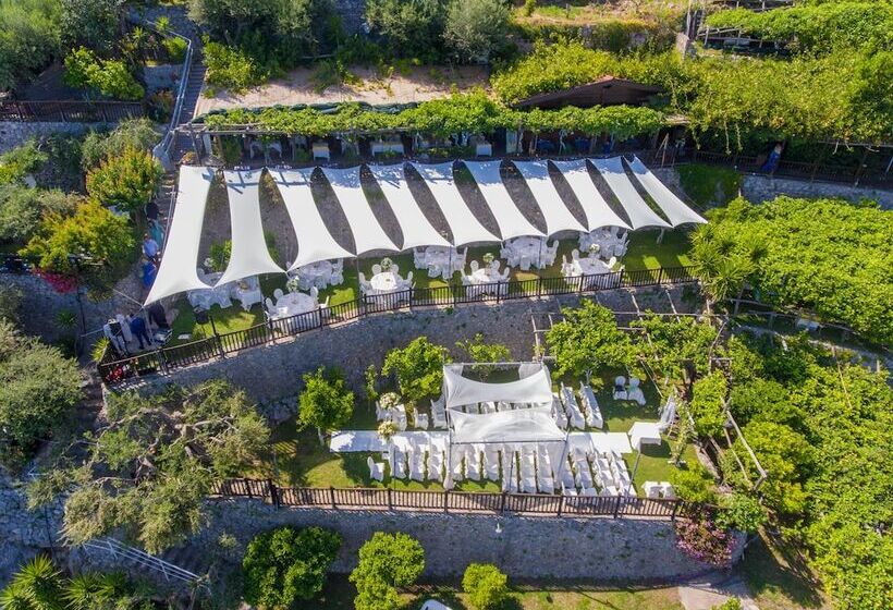 בית מלון כפרי Costa Diva