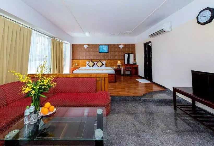 هتل Olympic  Nha Trang