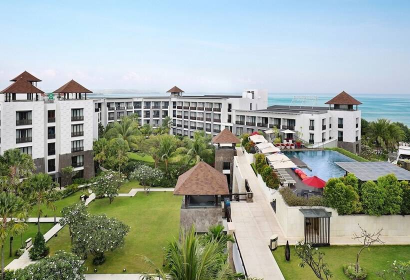 فندق Pullman Bali Legian Beach