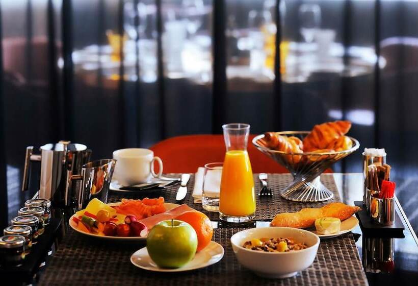 فندق Pullman Bali Legian Beach