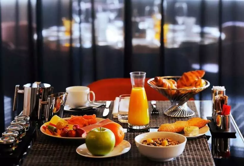 호텔 Pullman Bali Legian Beach