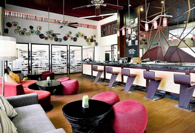 فندق Pullman Bali Legian Beach