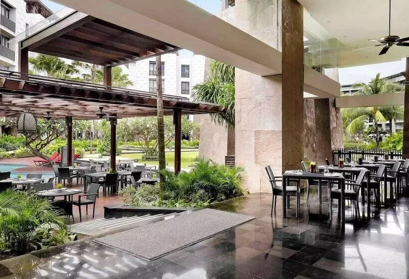 호텔 Pullman Bali Legian Beach