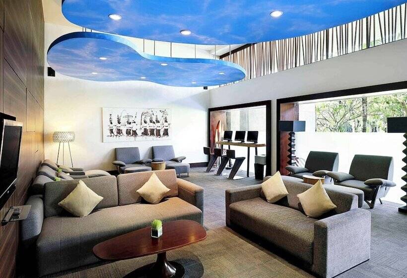 فندق Pullman Bali Legian Beach