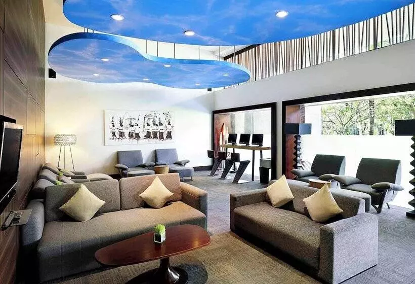 호텔 Pullman Bali Legian Beach