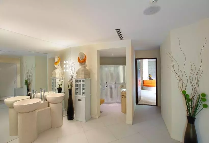 호텔 Pullman Bali Legian Beach