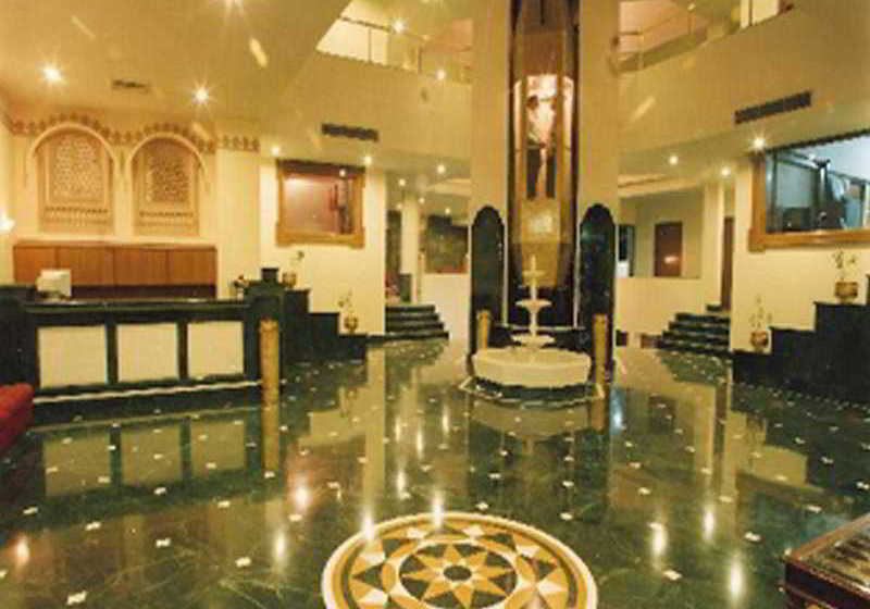 هتل Raj Vilas Place