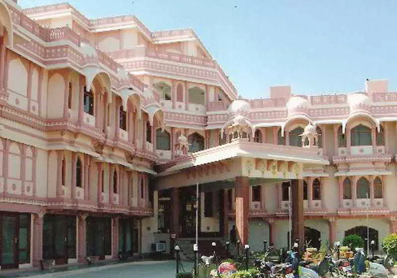 호텔 Raj Vilas Place