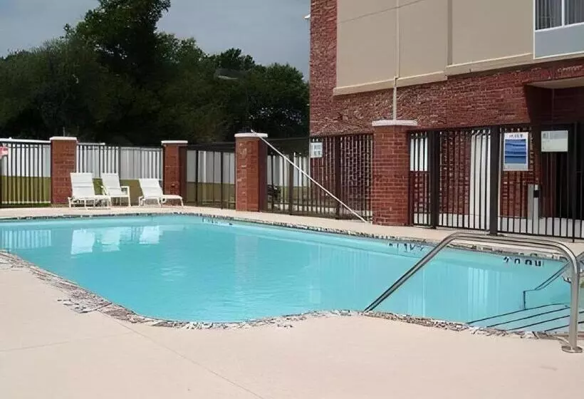 Hotel Spark By Hilton Catoosa