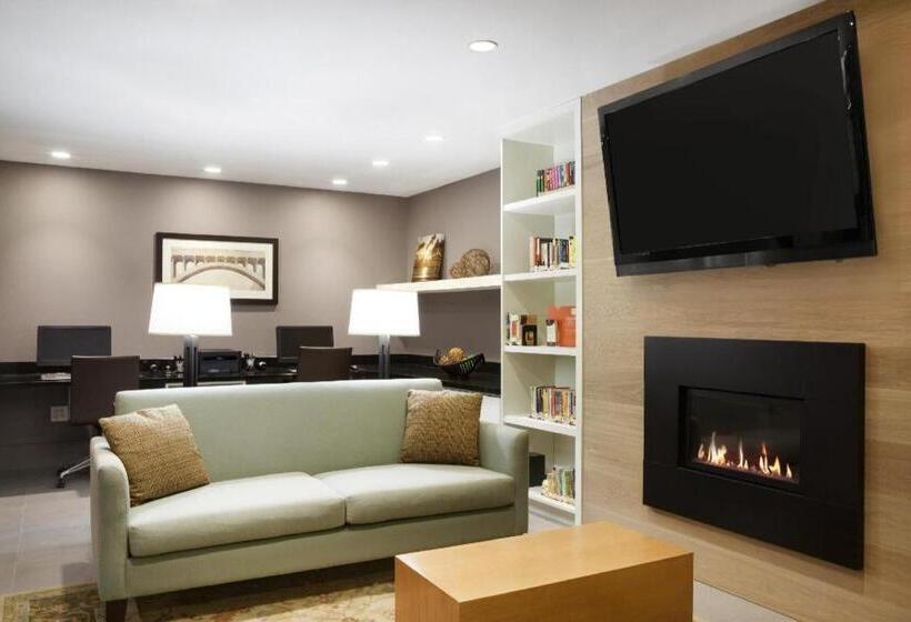 בית מלון כפרי Spark By Hilton Catoosa