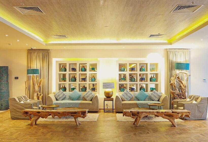 فندق Design Plus Seya Beach