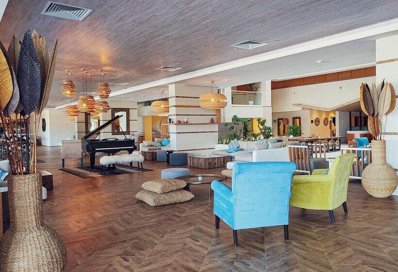 فندق Design Plus Seya Beach