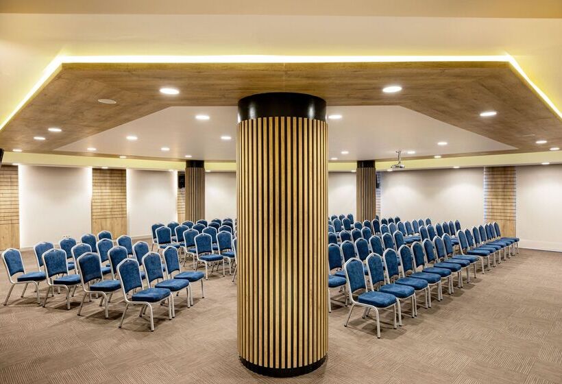 فندق Design Plus Seya Beach