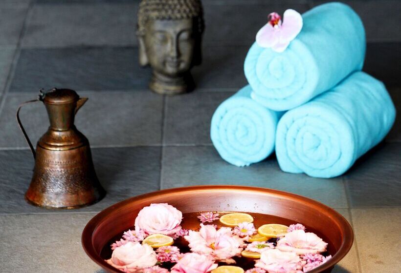 فندق Design Plus Seya Beach