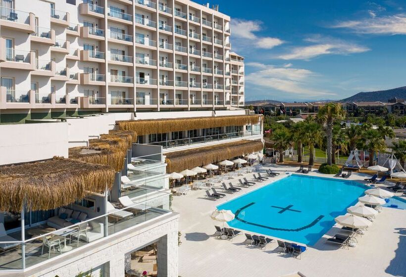 فندق Design Plus Seya Beach