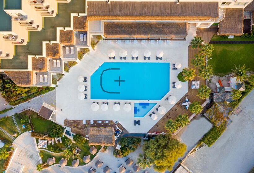 فندق Design Plus Seya Beach