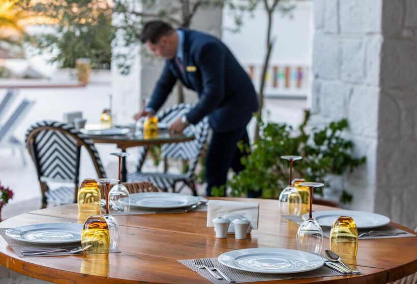 فندق Design Plus Seya Beach