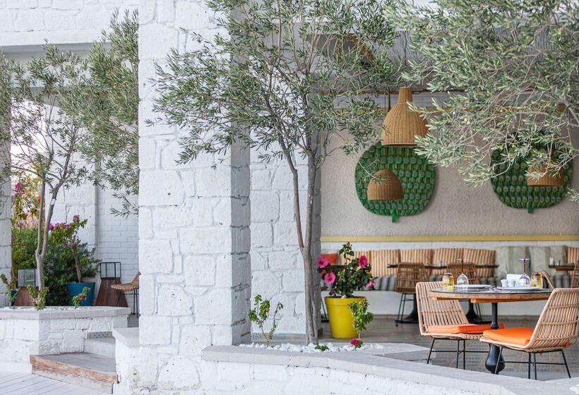 فندق Design Plus Seya Beach