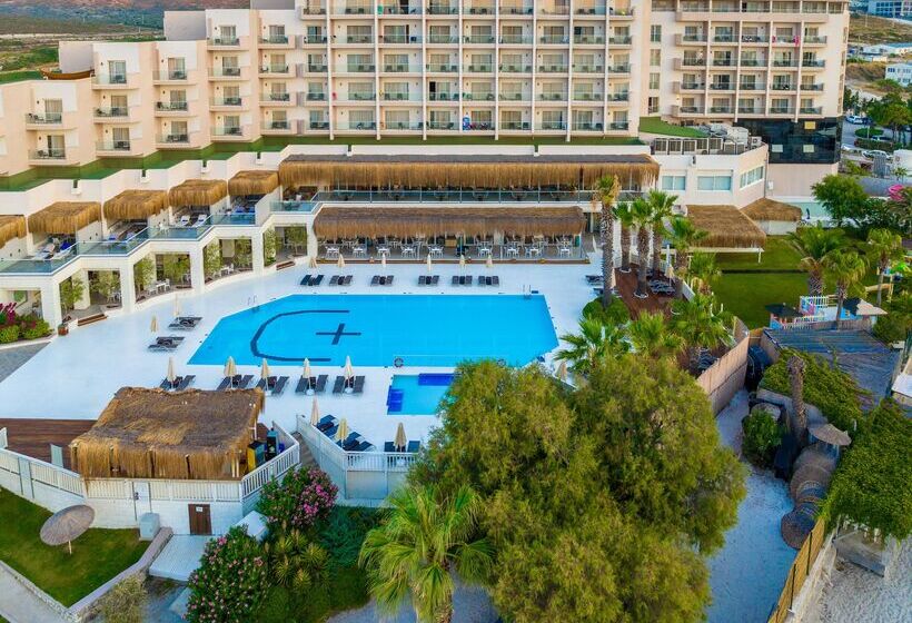 فندق Design Plus Seya Beach