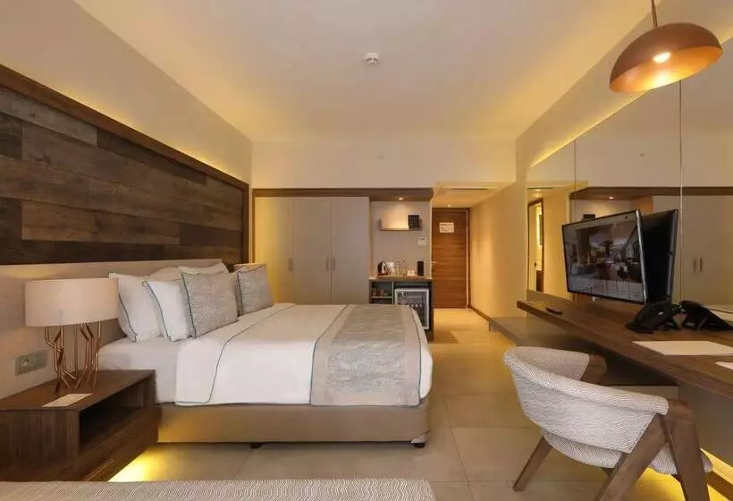 Hotel Design Plus Seya Beach