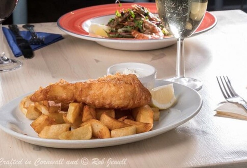 호텔 The Lugger Inn