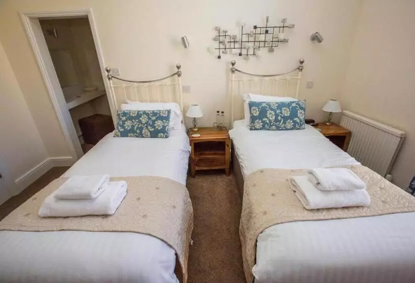 בית מלון כפרי The Red Lion