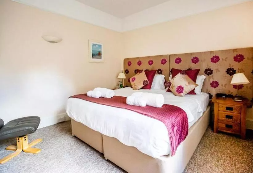 בית מלון כפרי The Red Lion