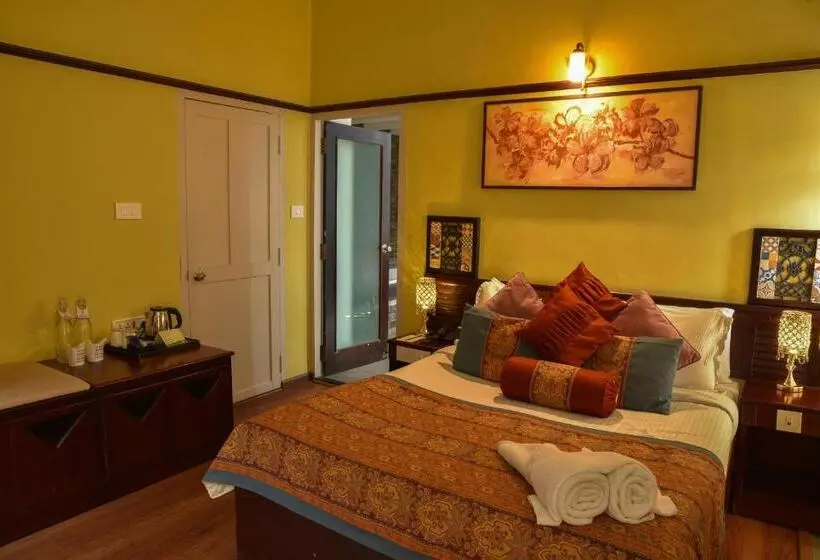 Отель The Siena Village