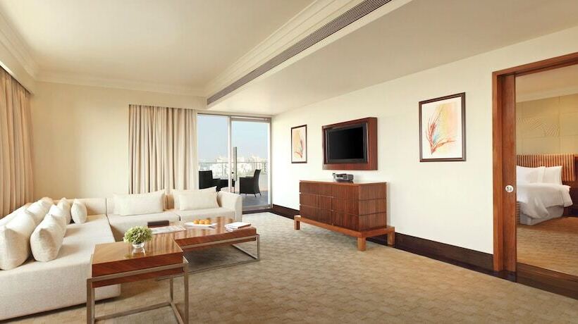 فندق The Westin Pune Koregaon Park