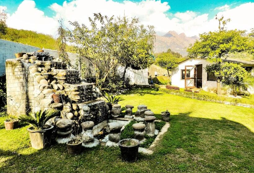 Отель Van Durga Villas & Suites