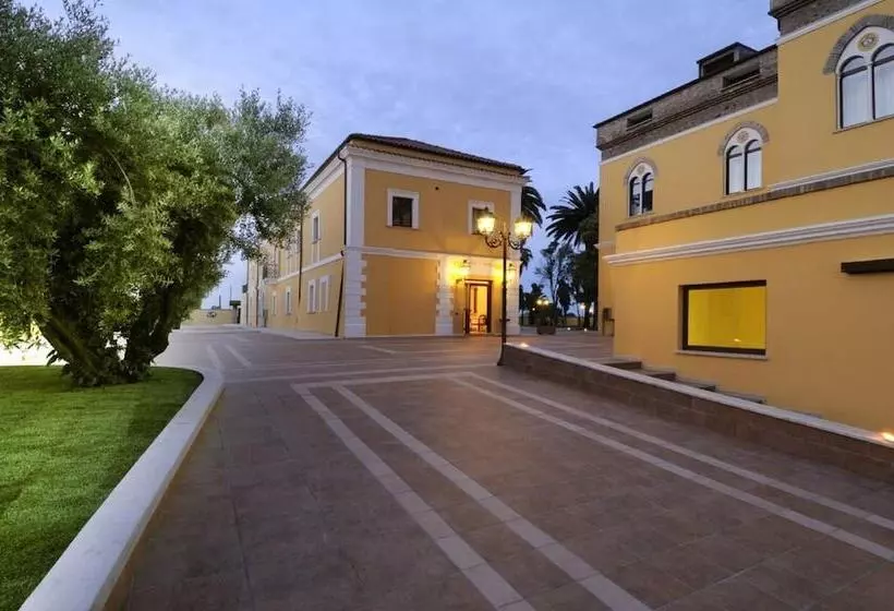 Отель Villa Fiorita