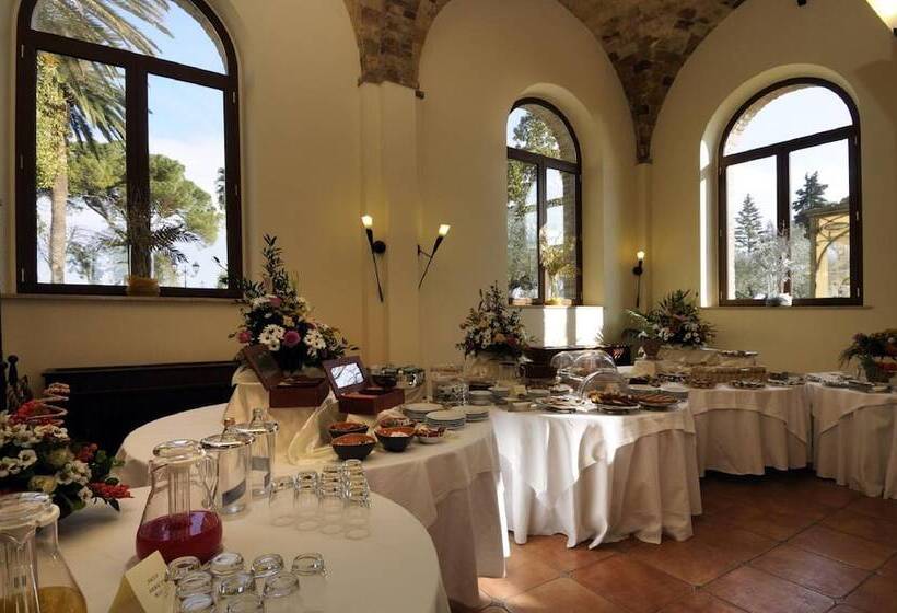 فندق Villa Fiorita