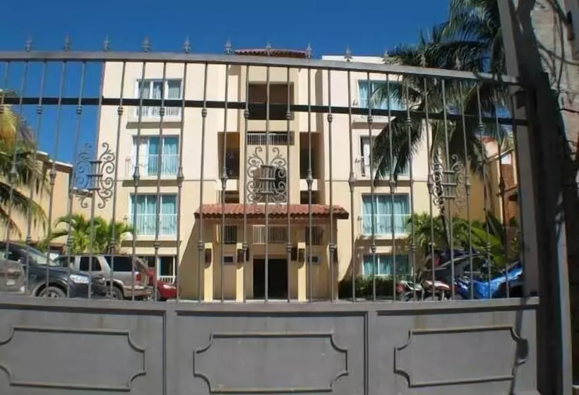 Kite Beach Hotel And Condos