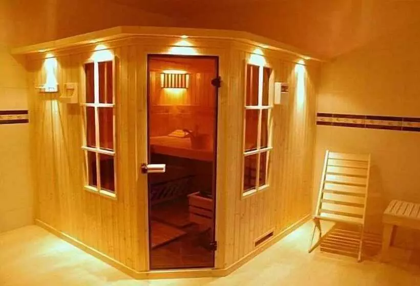 Royal Park Hotel & Spa