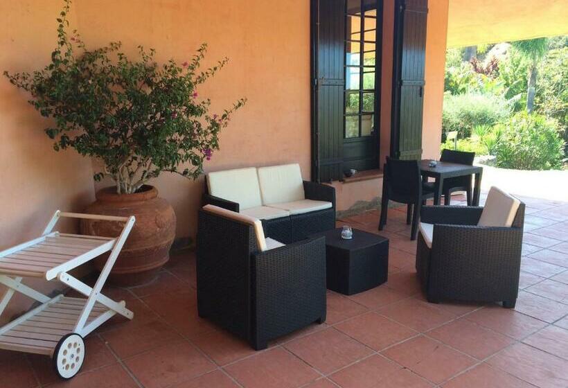 A Casa Di Angela B&b