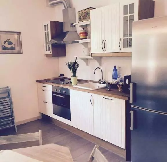 ベッドアンドブレックファースト La Villa Bianca Guest House