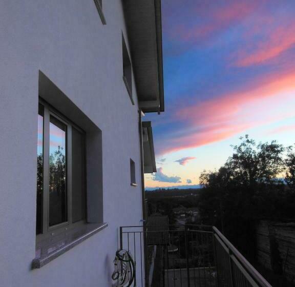 Bed and Breakfast La Villa Bianca Guest House